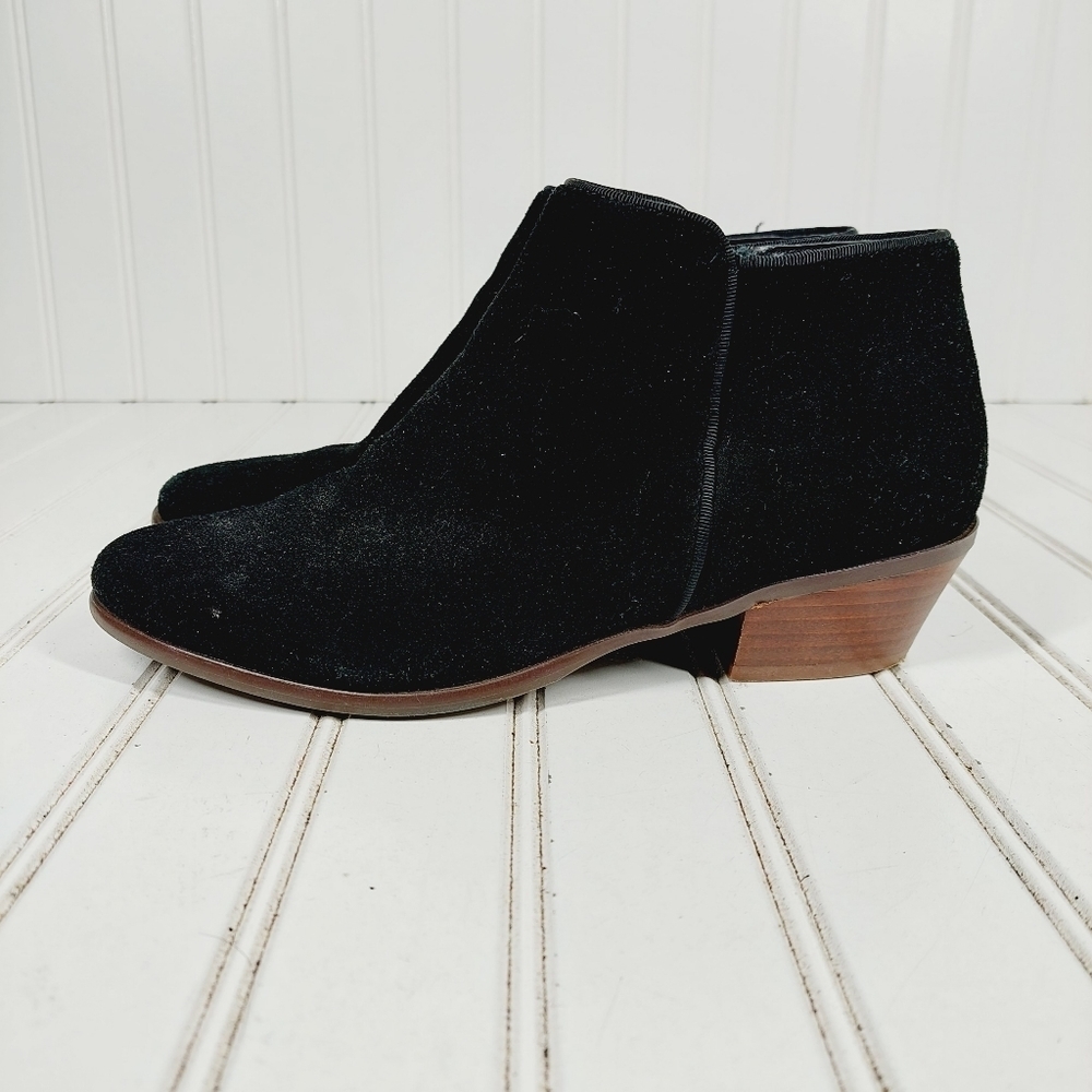 Crown Vintage Tabitha Suede Black Side Zip Ankle Boots Stacked Heeled H646